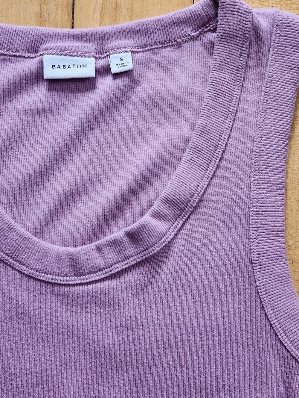 Aritzia Babaton Scoop Neck Ribbed Tank - S - Picture 3 of 6